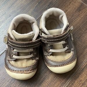 Extra Wide! Stride Rite Toddler shoes 6XW